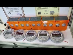 एल्यूमीनियम IL300 स्ट्रीट फुटपाथ मार्कर लाइट्स सौर ऊर्जा संचालित ड्राइववे लाइट