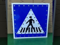 उच्च दृश्य सौर यातायात संकेत सौर ऊर्जा संचालित एलईडी पैदल यात्री क्रॉसिंग साइन